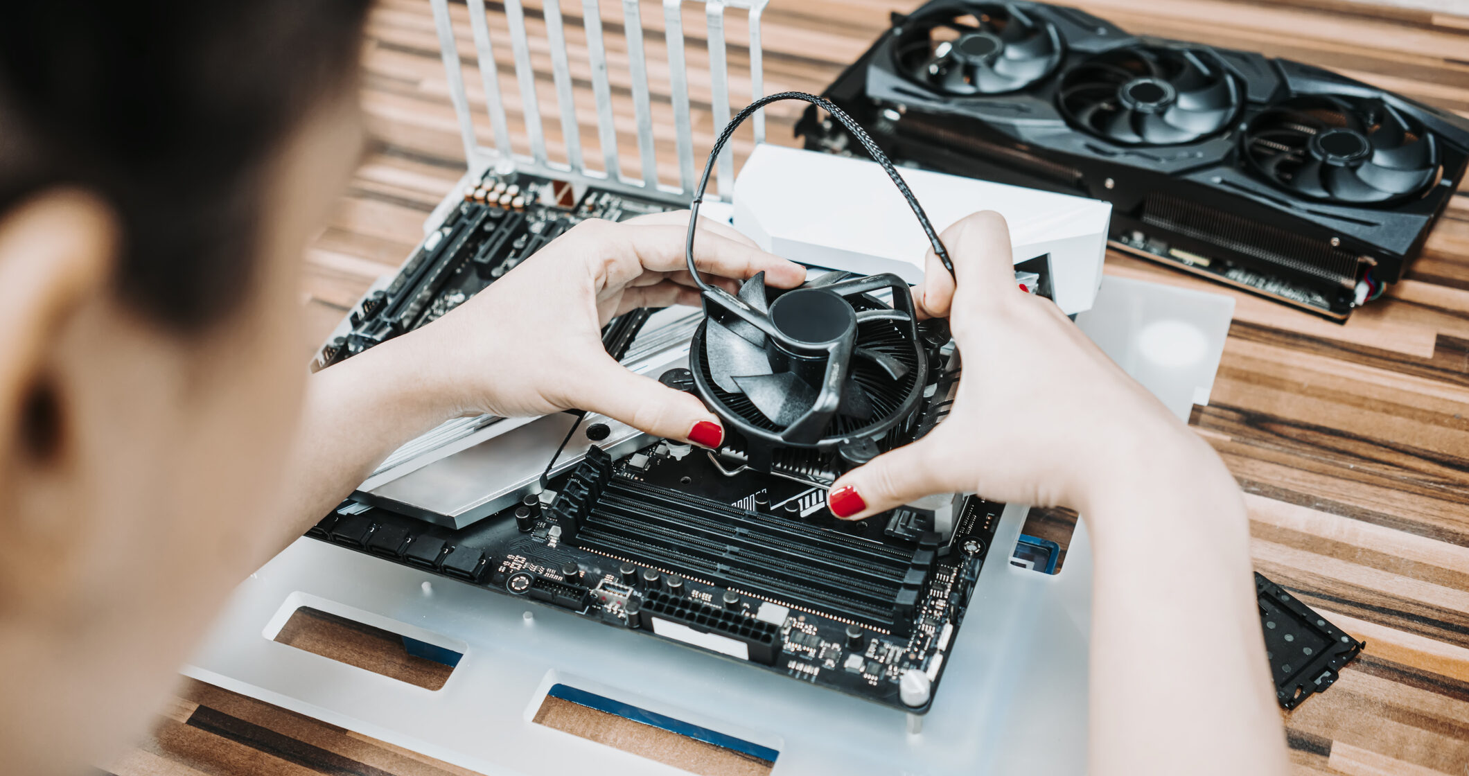ゲーミングPCの自作vsBTOを徹底比較｜どっちが安い？失敗しない選び方 