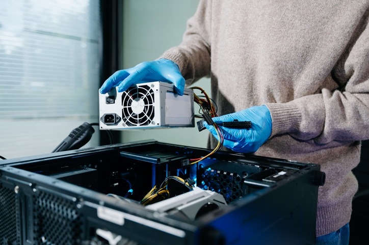 ゲーミングPCが起動しない！修理に出す前に試すべき5つの対処法と判断 